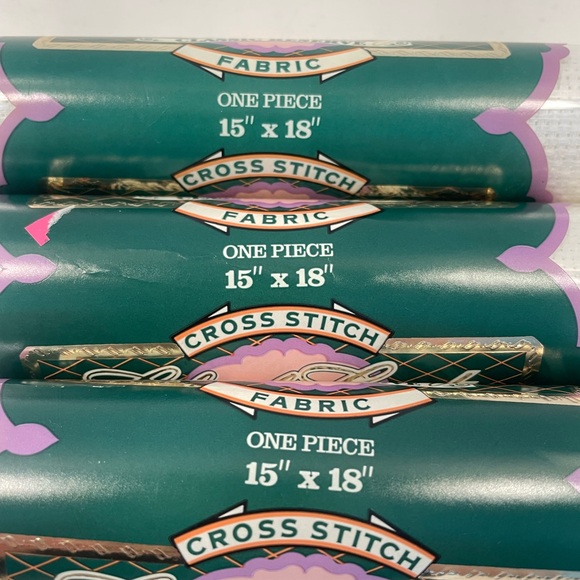 Lot of New Cross Stitch Fabric White & Ivory Aida 11 & 14 Count Charles Craft - Picture 5 of 7